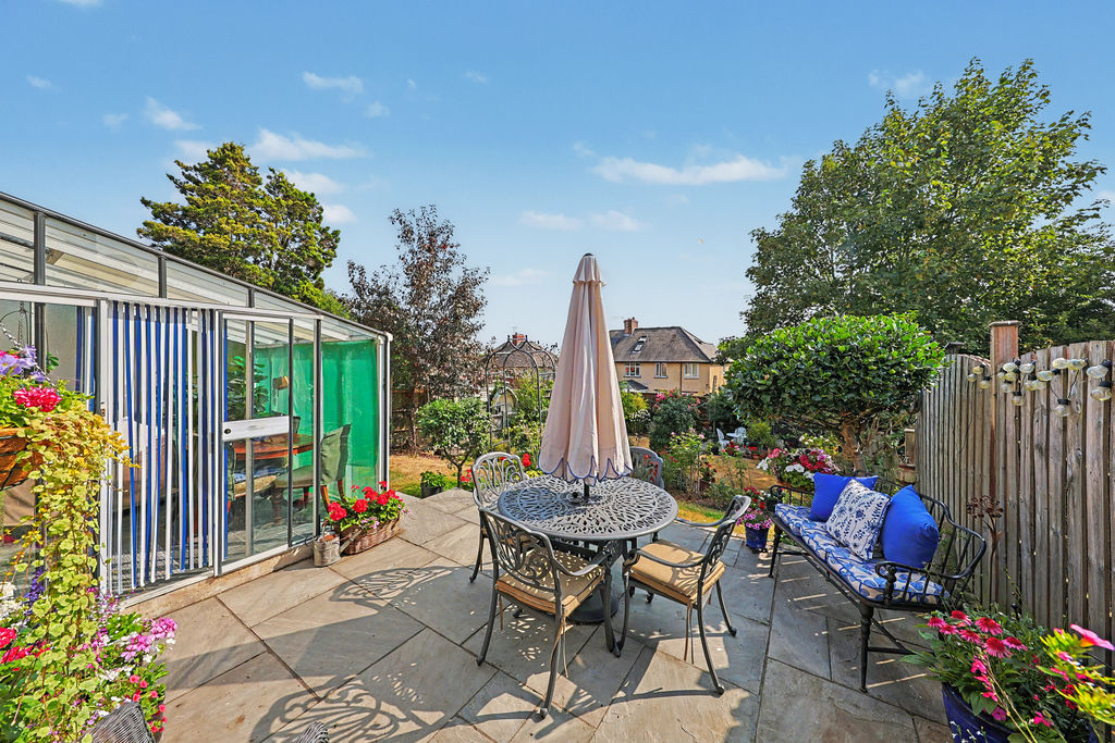 Laburnum Street Hollingwood